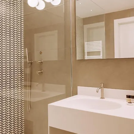 Biancodonda Greenblu & Готель Галліполі