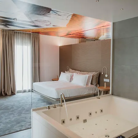 Готель Biancodonda Greenblu & Галліполі