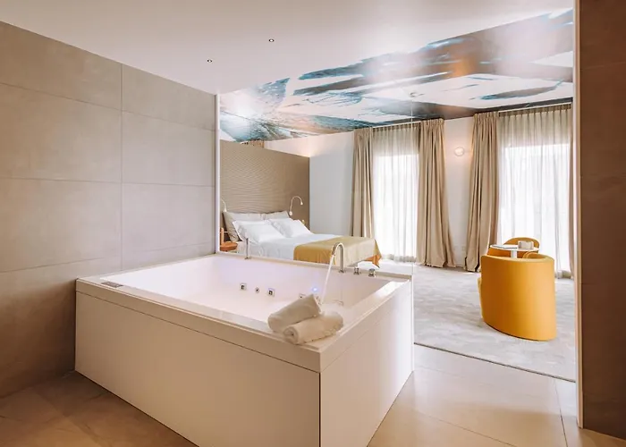 Biancodonda Greenblu & Hotel 5*